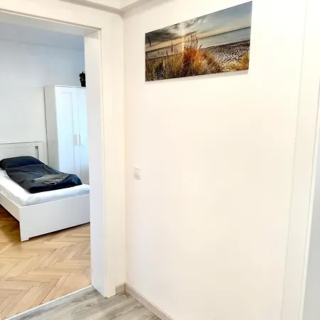 Appartamento Perfekt Fuer Monteure - 5 Einzelbetten *
