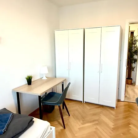 Perfekt Fuer Monteure - 5 Einzelbetten Lägenhet *