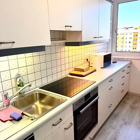 Perfekt Für Monteure - 5 Einzelbetten Apartamento *